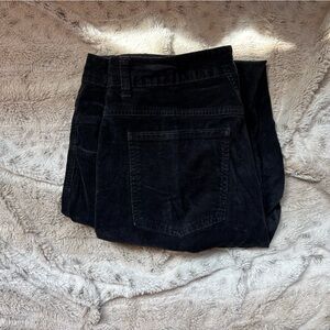 Woman’s black velvet pant